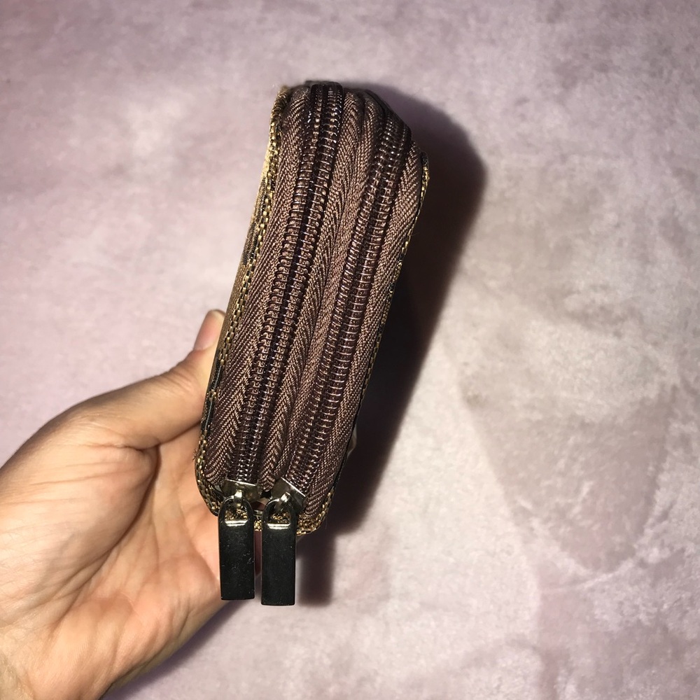 Ladies Brown Monogram Wallet divided 2 sides zippers Diamond pattern design logo - Picture 5 of 9